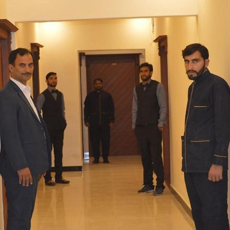 Rose Valet Guest House Islamabad Buitenkant foto